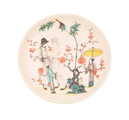 Sandra Sperhake, Getuschel, 2021 <br /> Keramik/ Fayencemalerei, Ø 21,5 cm <br /><strong> Startpreis 330 € </strong>