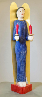 Erik Mai, Weihnachtsengel, 2020 <br /> Holz, Farbe, Gold, 90 x 22 x 18 cm <br /><strong> Startpreis 2800 € </strong>