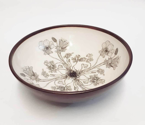 Anat Moses, Schale Kronen - Anemone groß, 2023 <br /> Siebdruck auf Keramik, 28 x 10,2 cm <br /> <strong>Startpreis 160 € </strong><br />