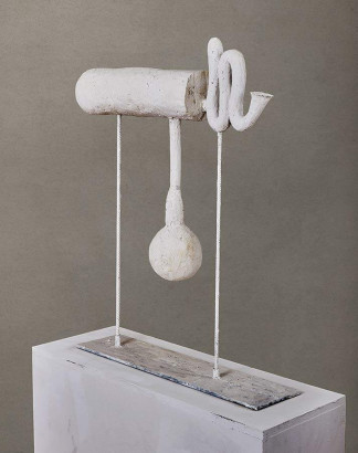 »Engel 3«, aus dem ›Fanfarenchor aus Elysium‹, 2019<br/>
Eisen, Gips, 85 x 70 x 25 cm